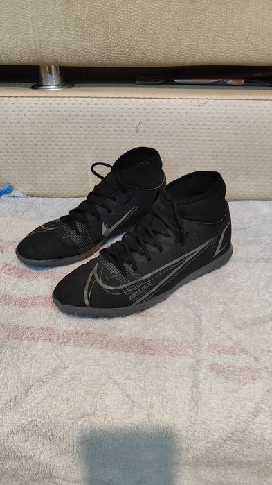 Сороконожки футзалки  бампи бутси Nike Mercurial (40 размер)