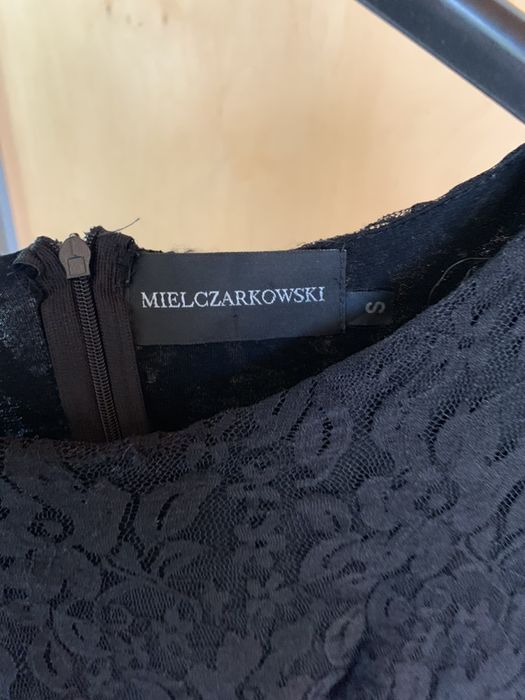 Sukienka czarna koronkowa S M L rękaw 3/4 długi rękaw