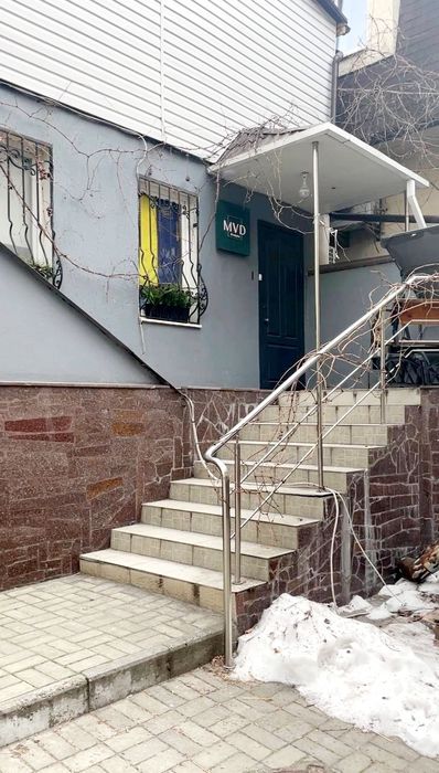 Оренда окремої будівлі у центрі міста вул. Гоголя