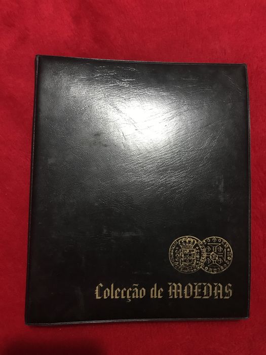 Livro de coleção de moedas antigo