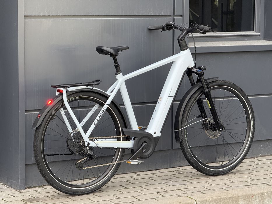 Cube Kathmandu One 800W 2025 електровелосипед велосипед