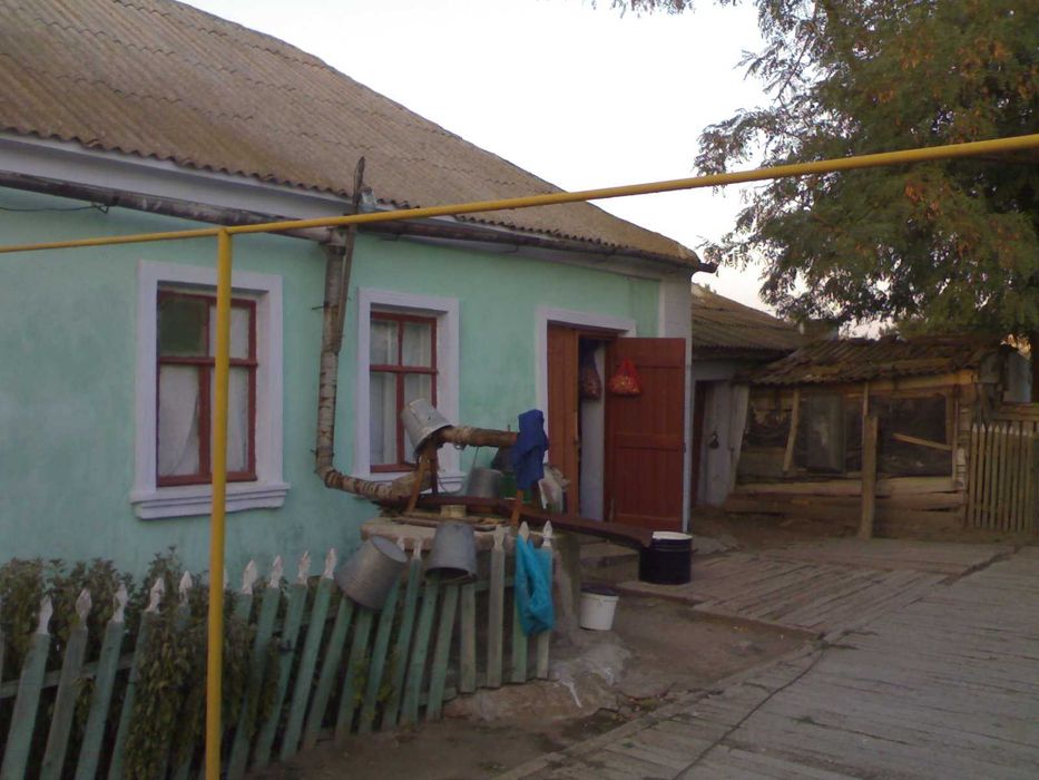 Продаю хату в селі Коблеве