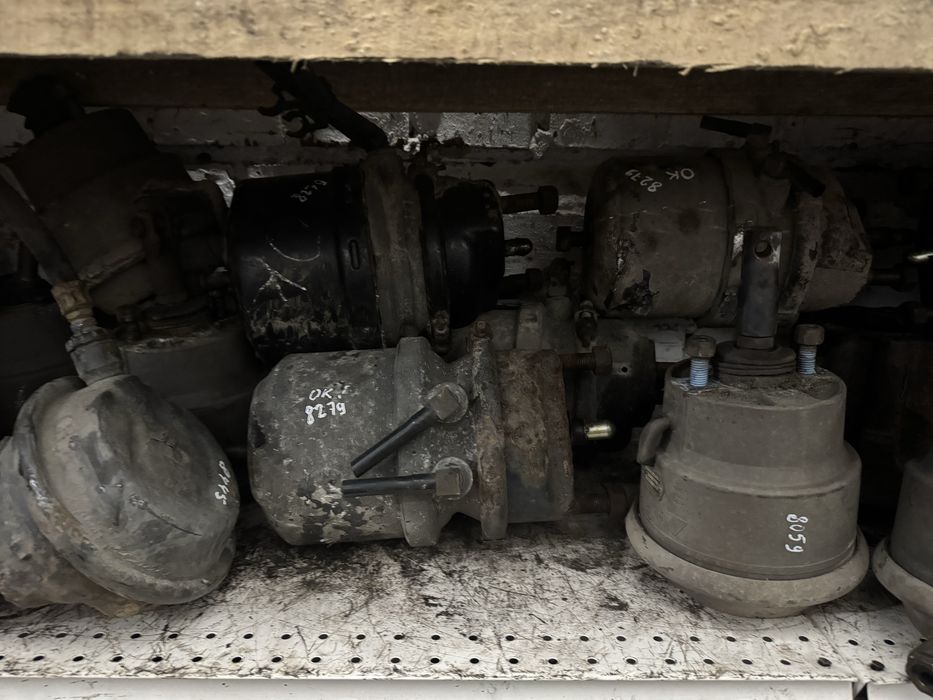 Енергоакумулятор mercedes 814 atego vario man l2000 tgl камера розборк