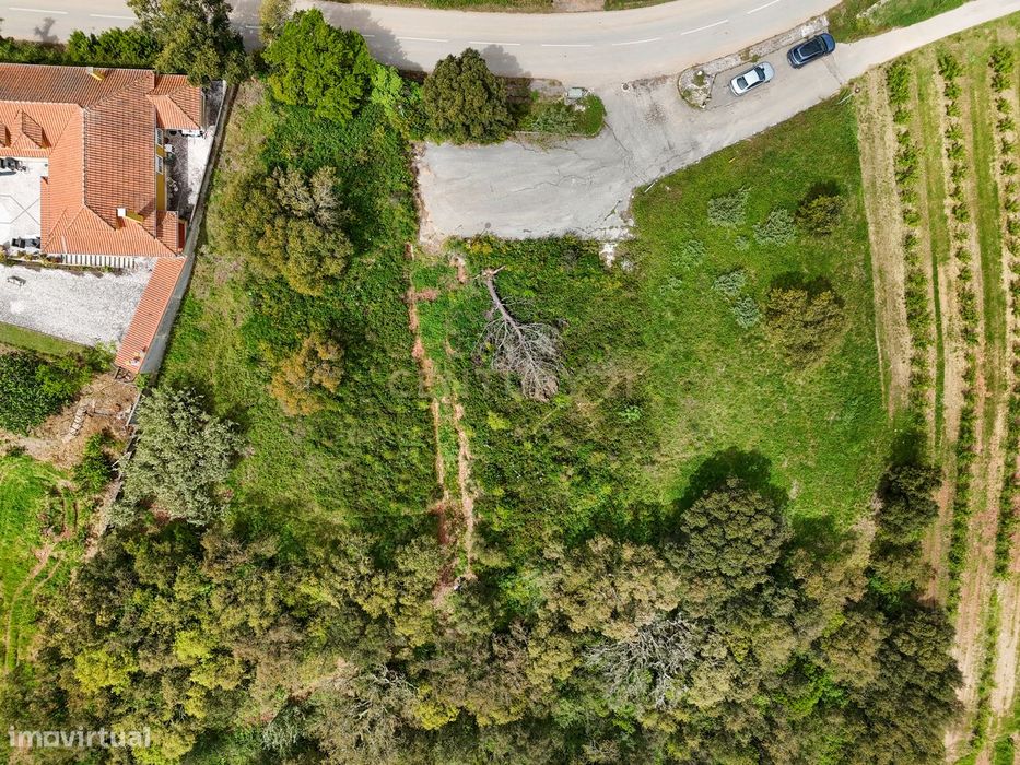 Lote para Construção com 993m² - Cadaval