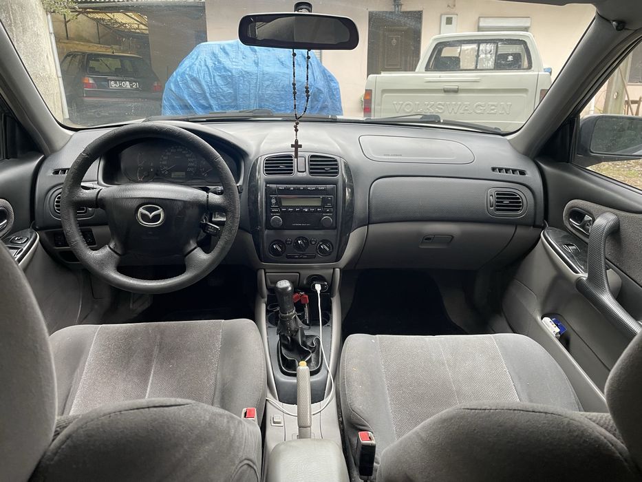 Mazda 323 1.6 2001