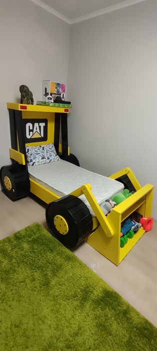Ліжко дитяче трактор  CAT