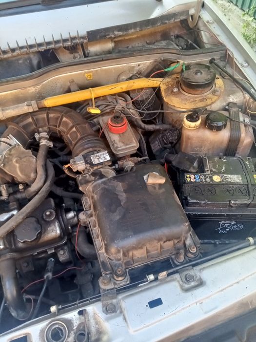 Продаеця ваз 2114 сів поїхав