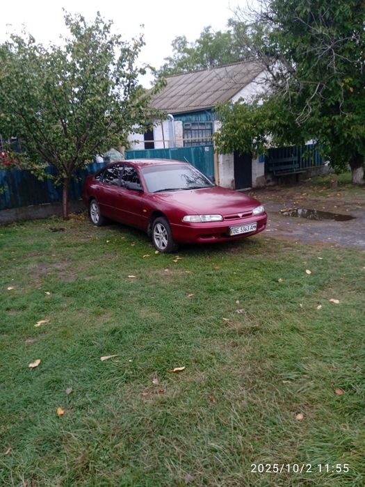 Мазда 626 1,8 продам