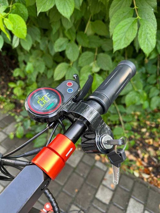 Электросамокат  X-BOOST оо-1 48V/15Ah/800W( Швидкий) Електросамокат |