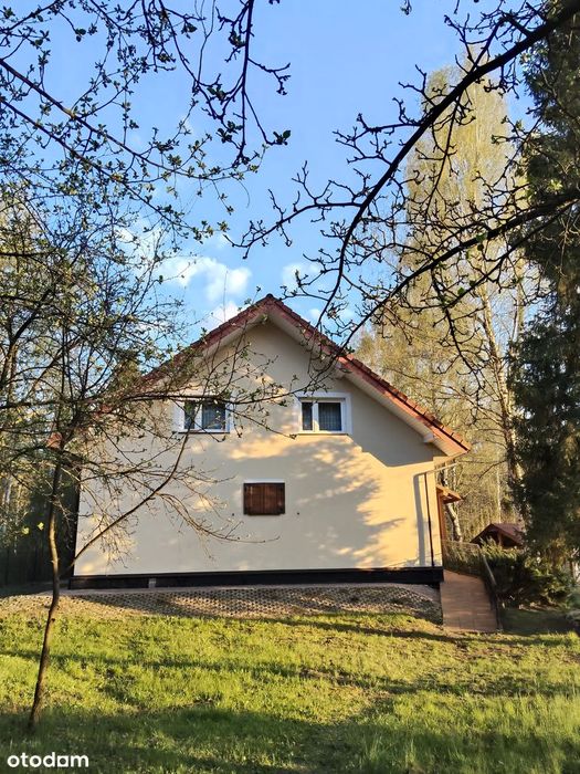 Sprzedam dom parterowy z poddaszem użytkowym 248 m^2