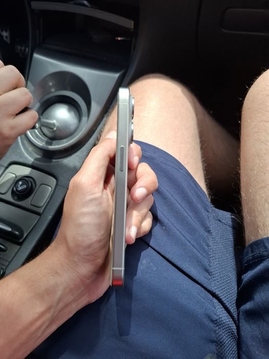 iPhone 15 Pro 128gb titanio