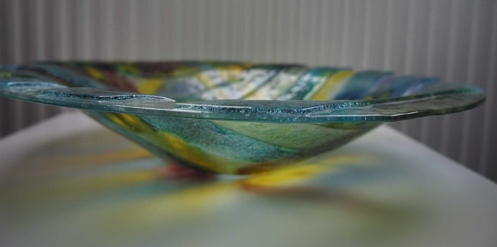 Ozdobny talerz/ patera z grubego szkła.
