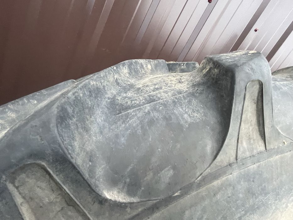 Opony claas 650/75R32