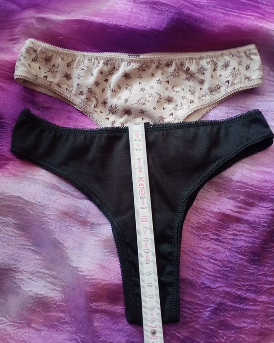 Stringi damskie bawełniane - 2 sztuki