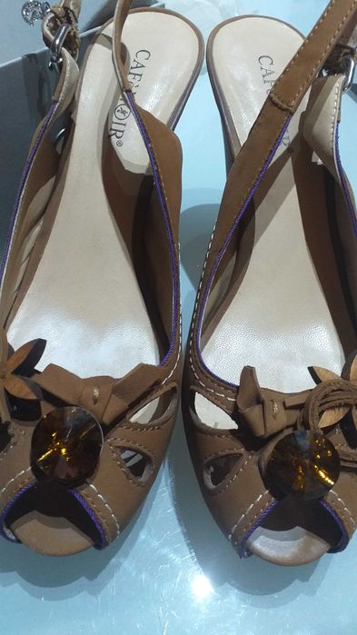 Sandálias  CAFÉNOIR usadss 1 vez n 38