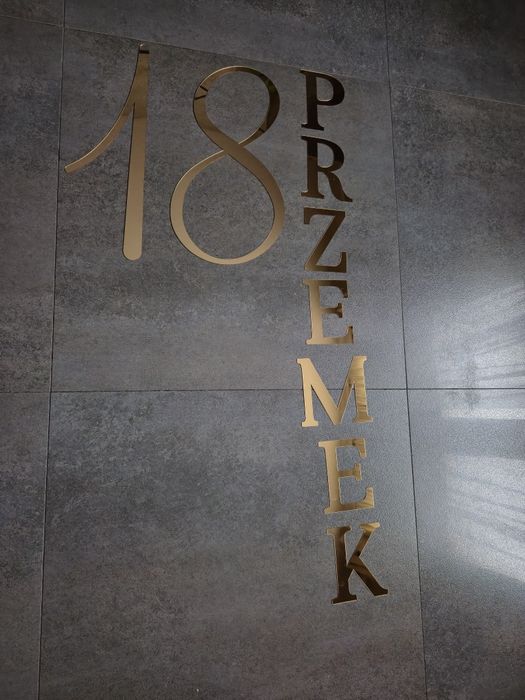 Napisy z plexi na wesele i uroczystości| Naklejki dekoracyjne personal