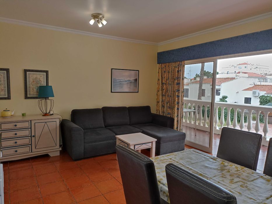 T1 C/Piscina e WiFi| 13-27 Junho | Julho | 12-19 Setembro| 150m da praia em  Monte Gordo