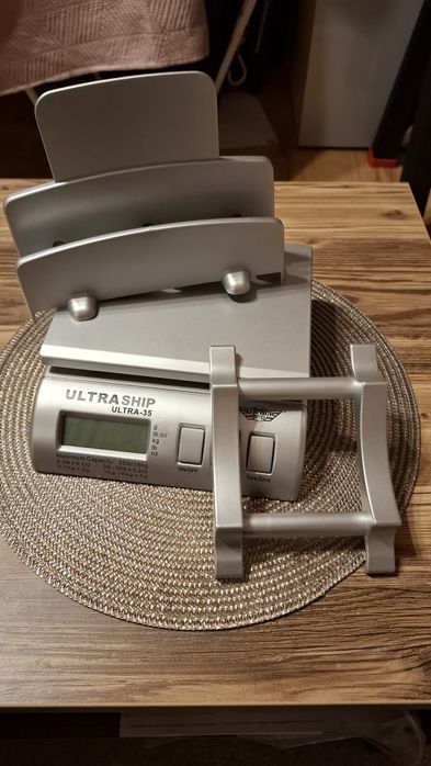 Waga Ultraship 35, srebrna