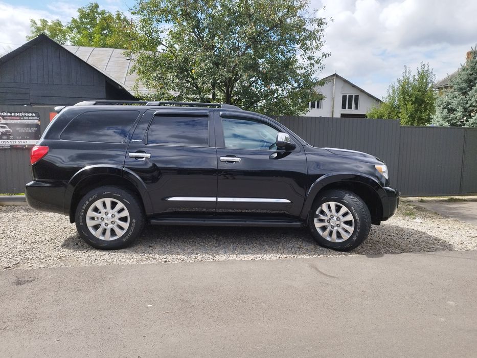 Toyota Sequoia Platinum 4x4