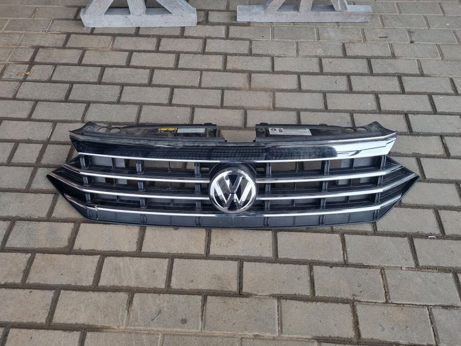 Gril atrapa Vw Jetta a7
