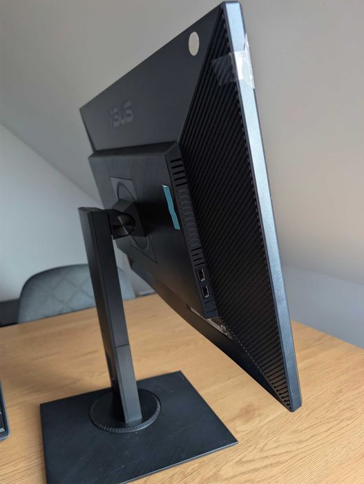 Zestaw komputerowy Intel i3-8100 | 12 GB RAM | SSD | ASUS 24" | Windows 10 | Gotowy do pracy