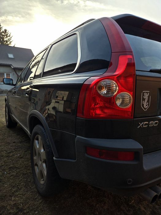 Volvo XC90 V8 44 benzyna