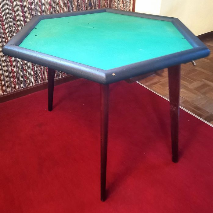 Mesa de jogo exagunal 6 lugares