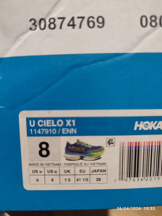 Tenis Running com placa de carbono Hoka Cielo x1
