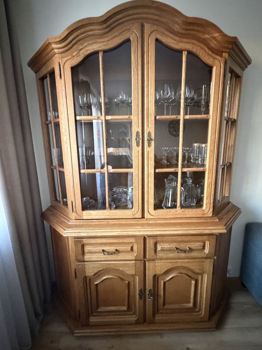 Zestaw mebli drewnianych  dębowych stan dobry+  Lampa gratis !