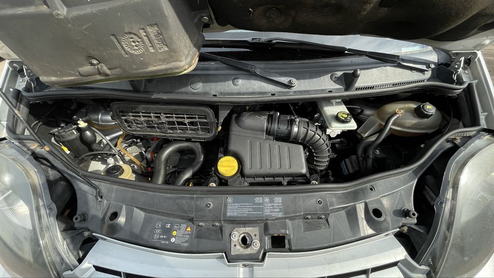 Renault trafic passennger 2.0