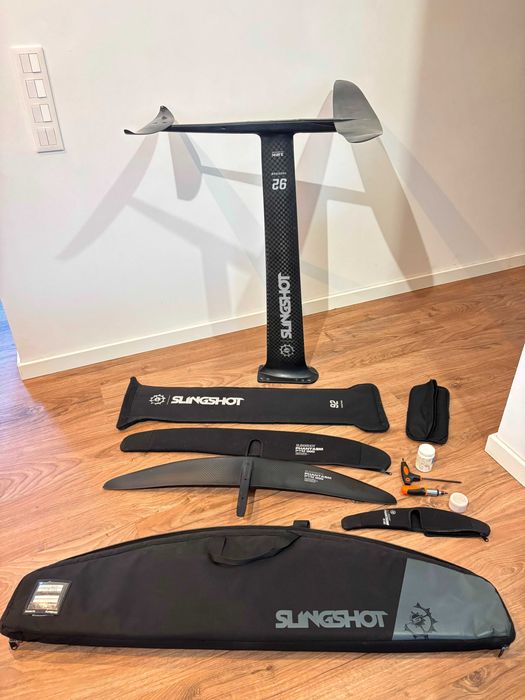 Foil Slingshot Phantasm Carbono Wing Foil – Completo, 2 Asas + 2 Fuselagens