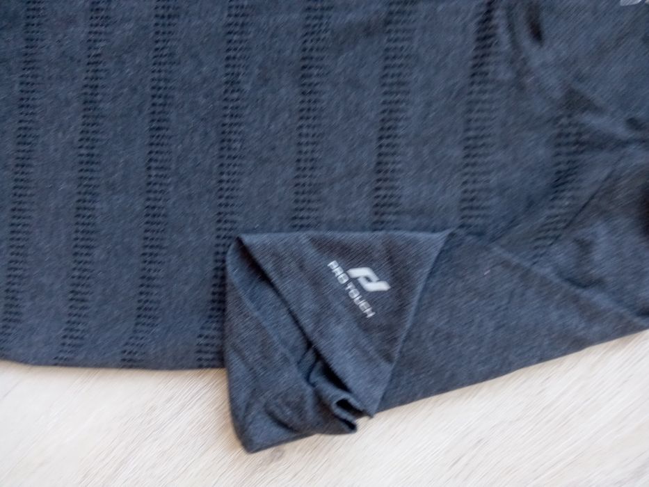 Sprzedam koszulkę sportową męską