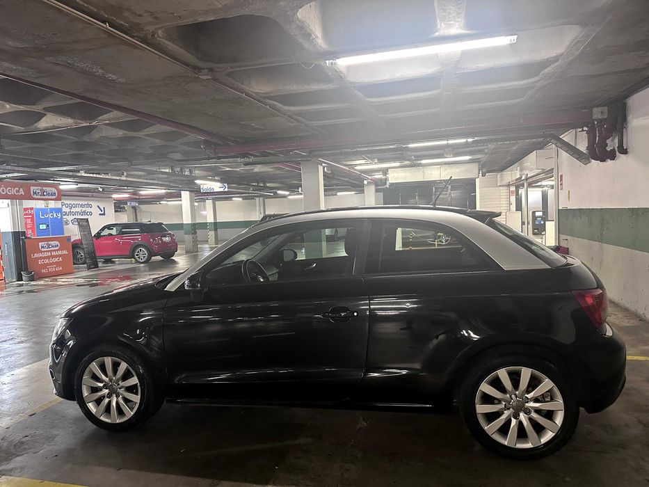 Audi A1 1.2 TFSI S-line - ótimo estado