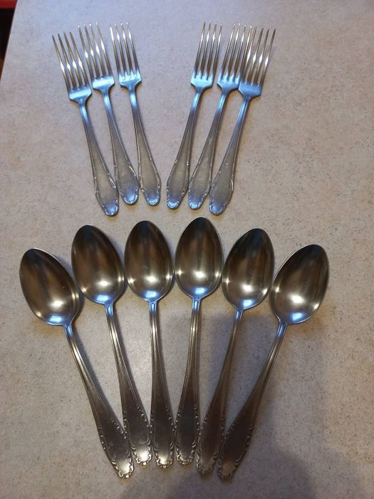 Продается посуда.