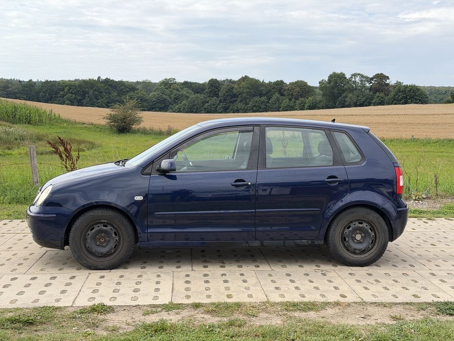 Vw polo 1.4 mpi 75 km 5 drzwi  klima  wapomaganie radio el szyby el lusterka