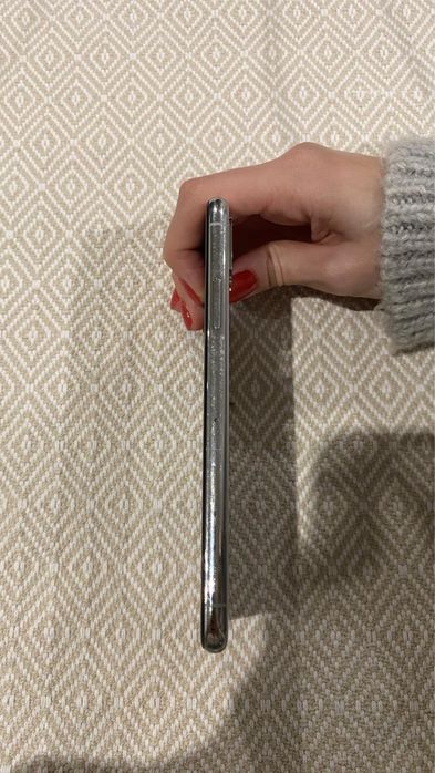 iPhone X - 256GB