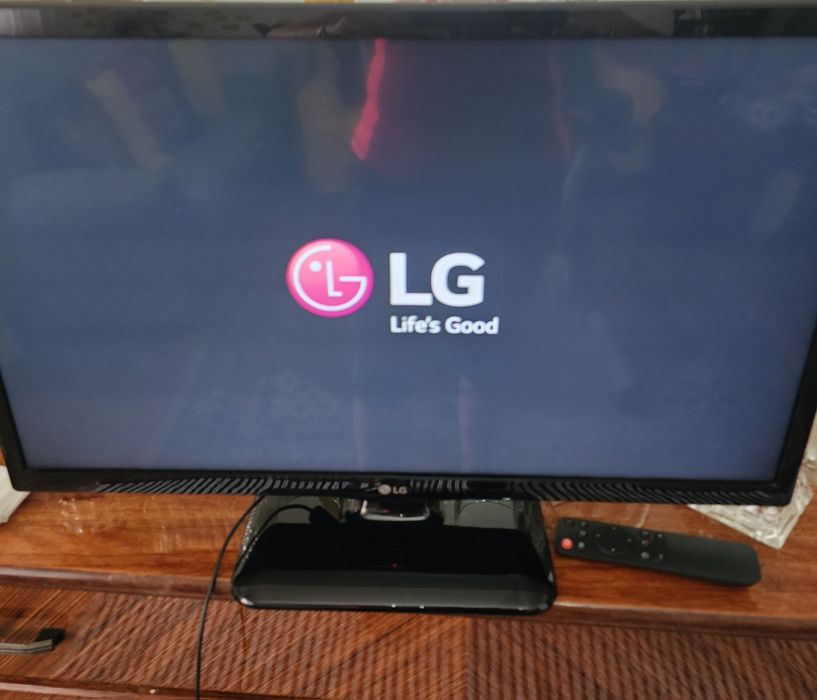 Tv  LG  24" Excelente funcionamento