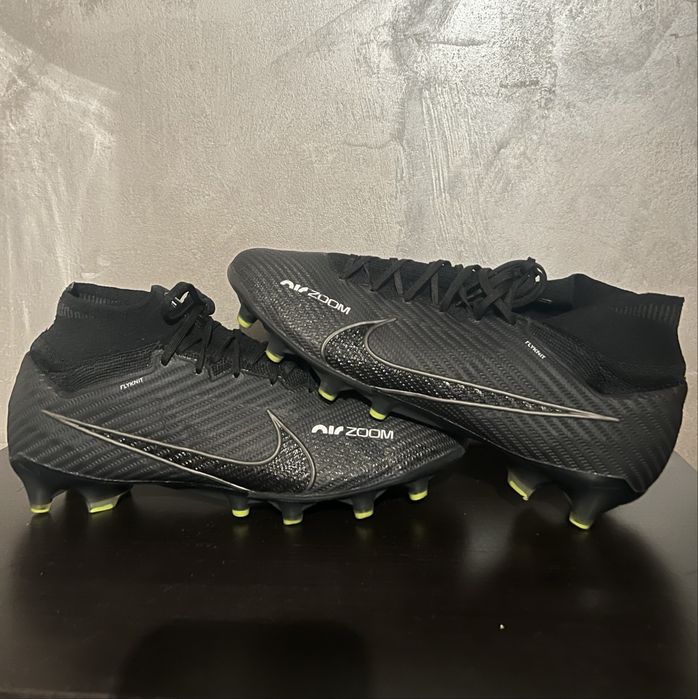 Czarne korki piłkarskie  Nike Air Zoom, rozmiar 42,5 – doskonały stan!