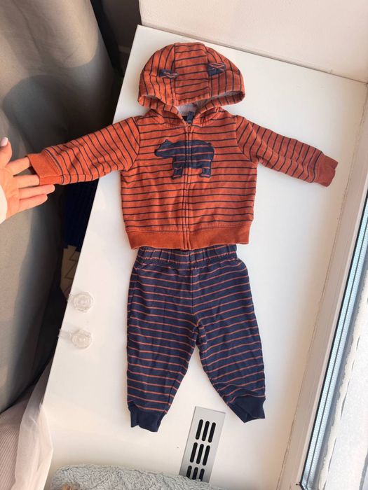 Костюм Carter’s 9 місяців