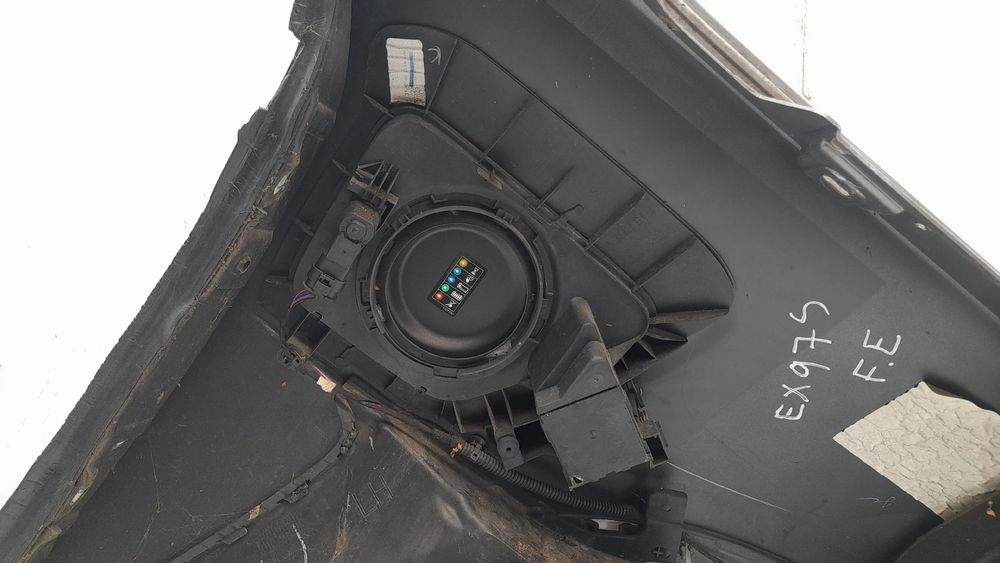 Guarda-lamas esquerdo BMW X5 (F15, F85)