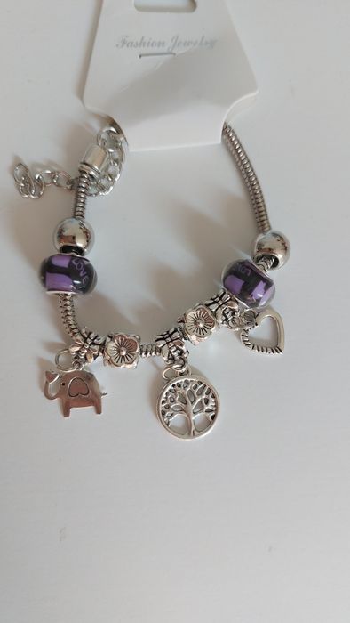 Bransoletka typu Pandora