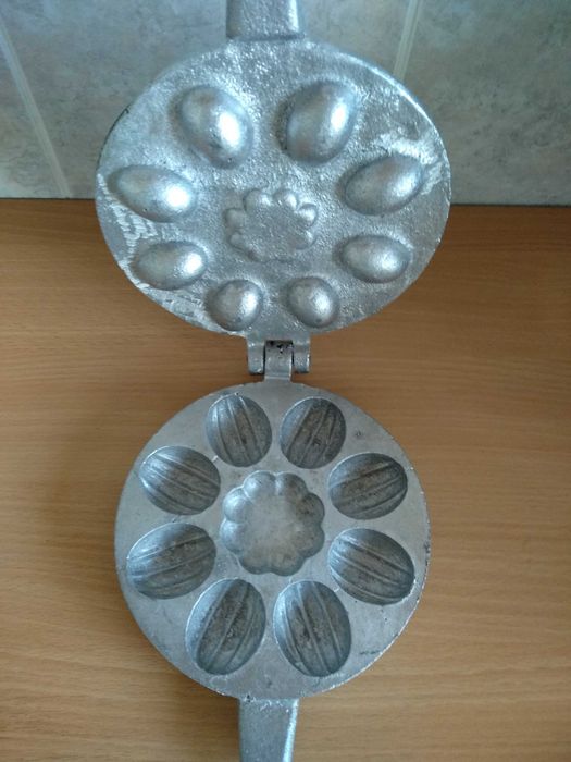 Бытовая техника для кухни. СССР. Винтаж. Кондитерские изделия. Термос