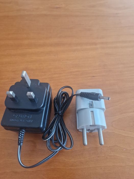 AC/DC Adapter Class 2 Power Supply Model IX01-18