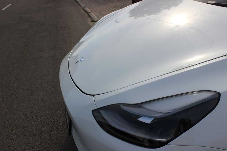 Продам Tesla Model Y Dual motor 2021 года