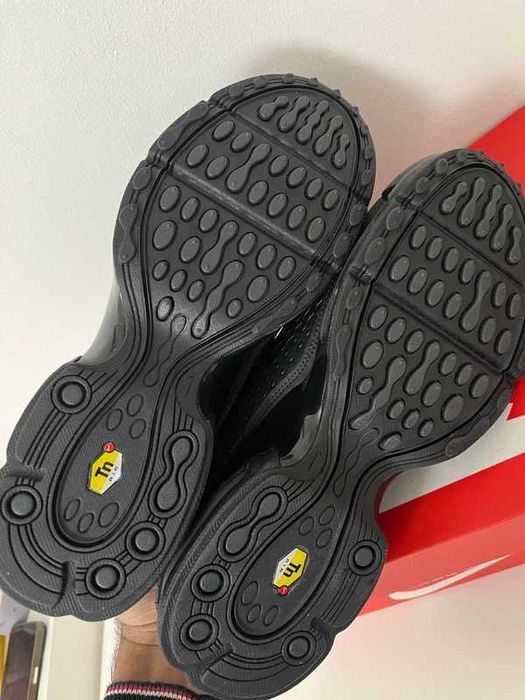 Nike_Air_Max_TN_Plus_Black Rozmiar 44