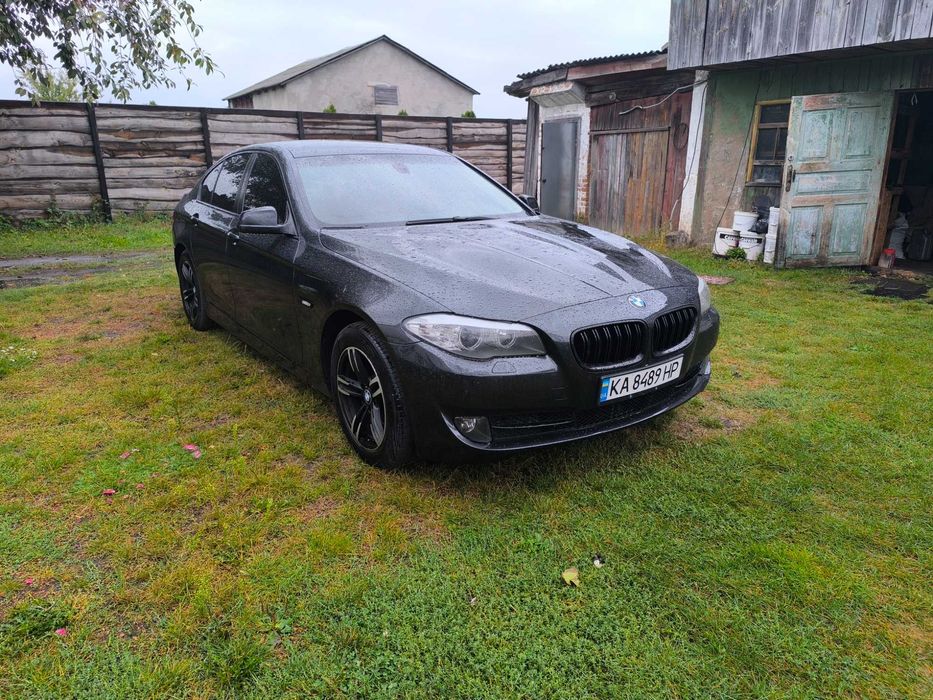 Продаж автомобіля BMW F10