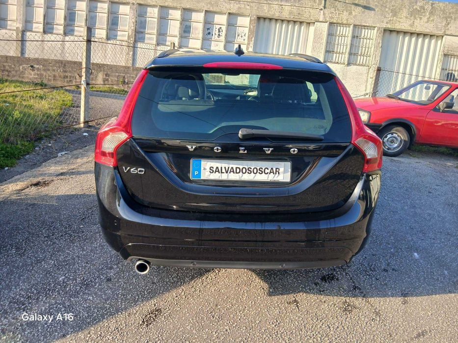 Volvo V60 1.6 Drive / D2 Diesel Cx.Automática