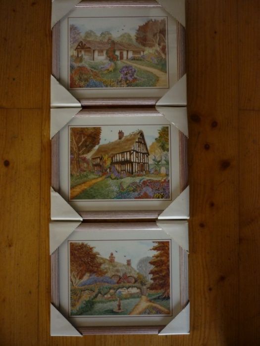 3 Quadros Novos com Moldura