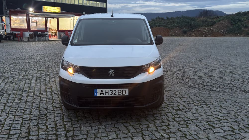 Peugeot partner 1.5hdi 2 lug 2021