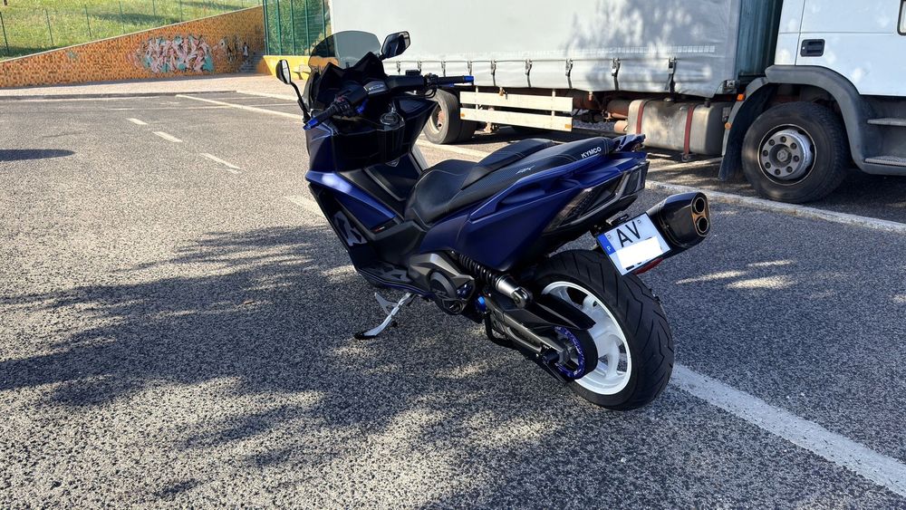 Vendo Kymco AK550 2022 Azul